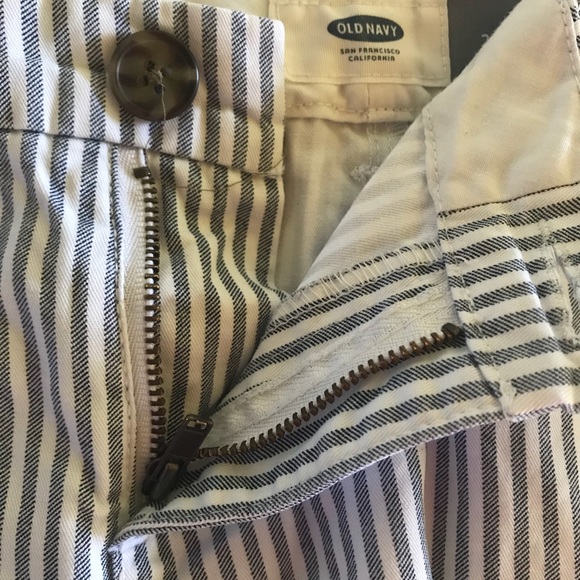 Old Navy Short - Picture 5 of 5